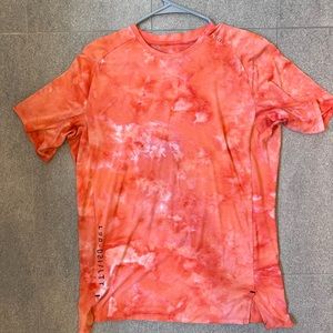 Lululemon men’s training shirt. Large